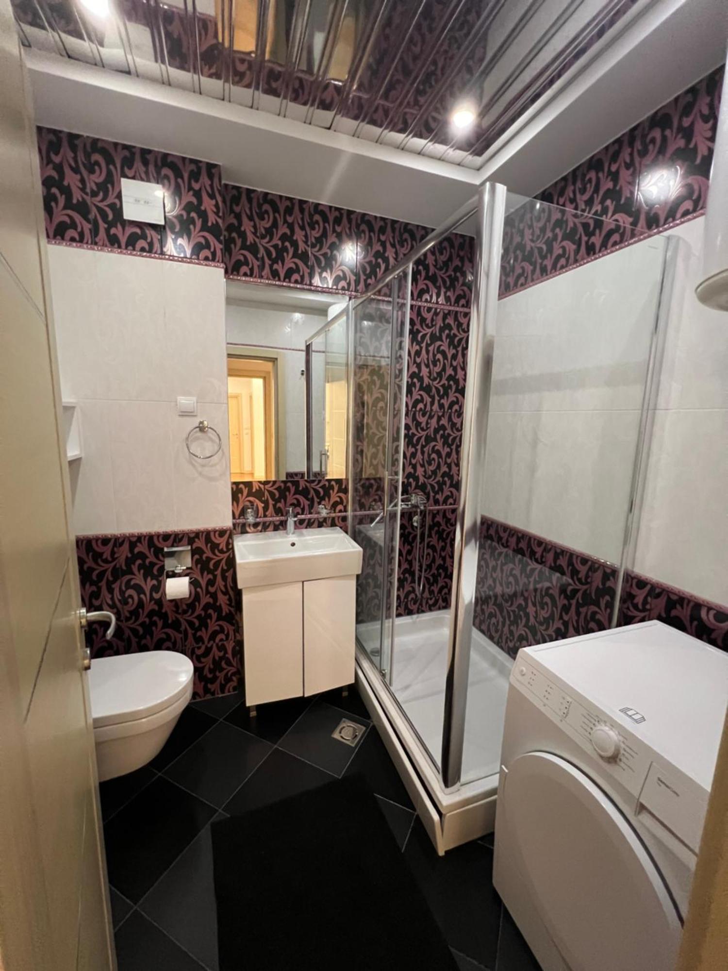 Rea Apartment *